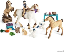 Schleich Adventskalender Horse Club 2018 -Künstliche Weihnachtsbäume das Geschäft 72e1728e1d3710ee4a2d69c79cb900e8
