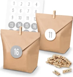 Itenga SET Adventskalender 24x Tüten + Klammern + Zahlensticker (Z31)