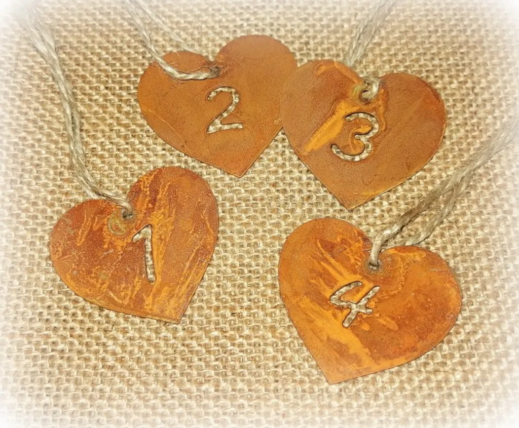 Adventszahlen 'Herz' Aus Metall Mit Rostfinish 4er-Set 2 Adventszahlen 'Herz' Aus Metall Mit Rostfinish 4er-Set – Bild 2