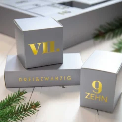 Design Adventskalender (leer, 51cm Breit, Goldprägung) Zum Selbst Befüllen -Künstliche Weihnachtsbäume das Geschäft ec998705122adc5e67b0be70bd13a412