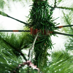 HOMCOM Künstlicher Weihnachtsbaum 2,1 M Christbaum Tannenbaum 505 Äste Dichte Zweige Einfacher Aufbau Authentischer Christbaum Mit Metallständer PET Metall Grün Ø90 X 210 Cm -Künstliche Weihnachtsbäume das Geschäft f7560a877b017ac6f70240b7263eda23