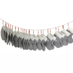 JEMIDI Adventskalender Kette - 24 Stoffsäckchen Zum Befüllen - Weihnachtskalender Kette Mit Beschrifteten Filzstiefelchen Zum Aufhängen - Grau -Künstliche Weihnachtsbäume das Geschäft f83145a41e05bfe6c097355c81dfbc38